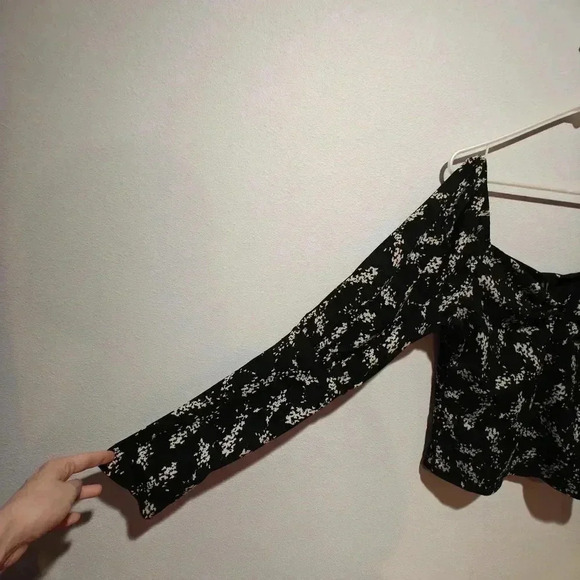 Puffer Sleeve - Picture 7 of 10